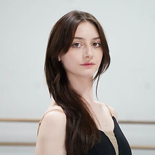 Ava Devlin